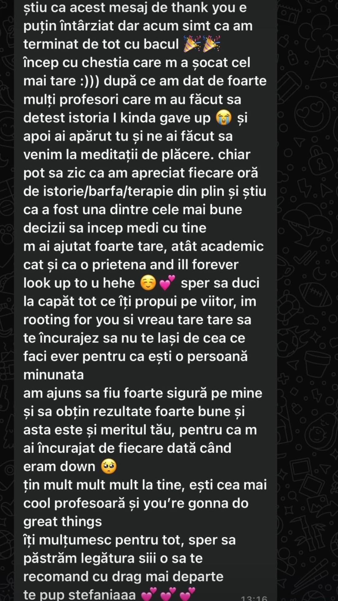 Recenzie WhatsApp de la elev